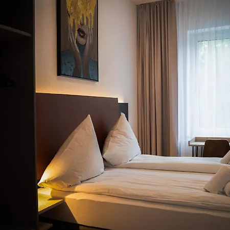 Gemuetliche By Junik *